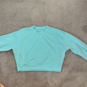Lululemon sz 4 mint green crop sweater